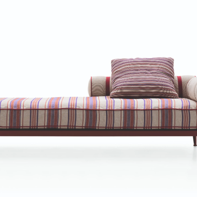 garden-daybed-b-b-italia-outdoor-a-brand-of-b-b-italia-spa-367584-rel18b1890a.jpg